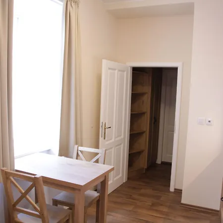 Satlava Apartament *
