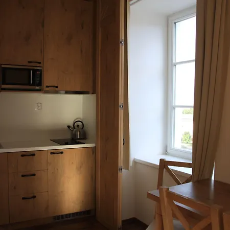 Apartament Satlava *